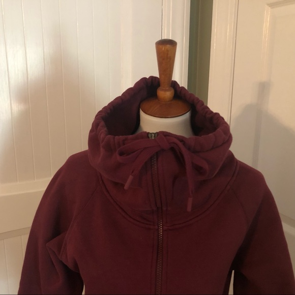 Zella Women’s Small Maroon full-zip Sweatshirt - Picture 6 of 6